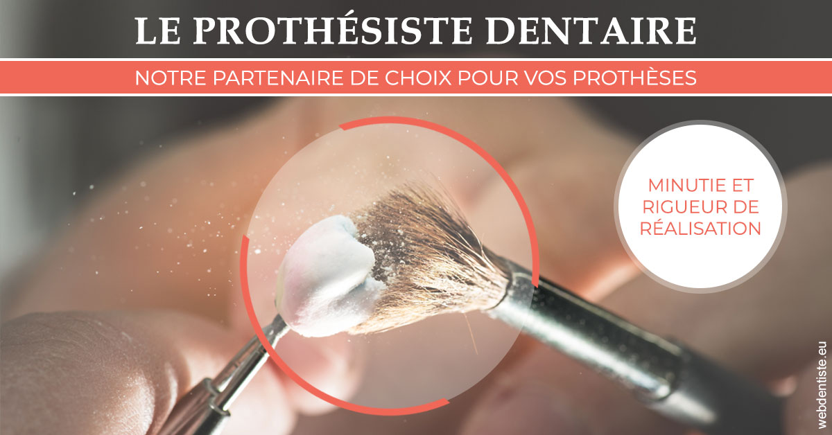 https://www.smileclinique83.fr/Le prothésiste dentaire 2