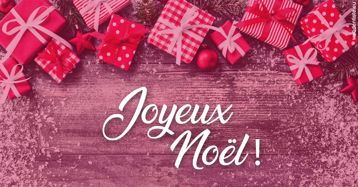 https://www.smileclinique83.fr/Joyeux Noël