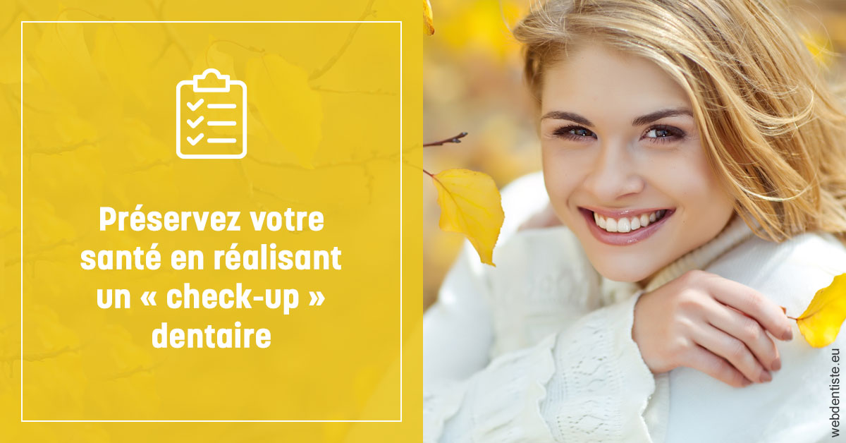 https://www.smileclinique83.fr/Check-up dentaire 2