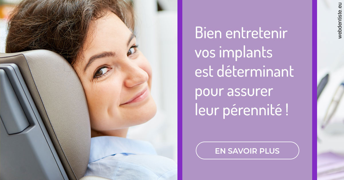 https://www.smileclinique83.fr/Entretien implants 1