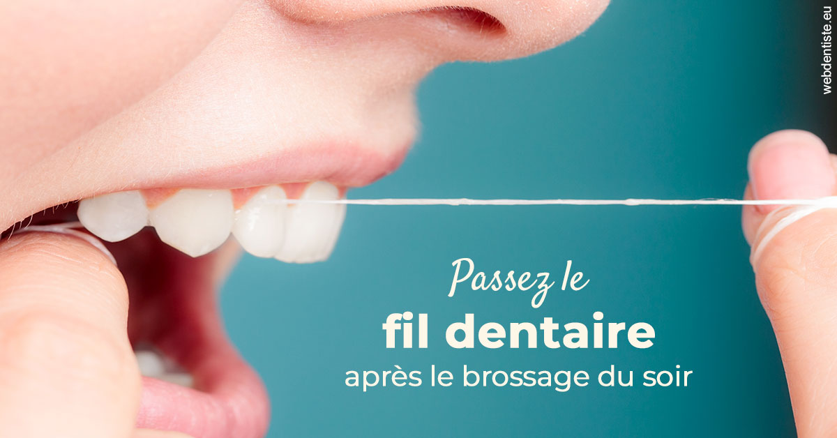 https://www.smileclinique83.fr/Le fil dentaire 2